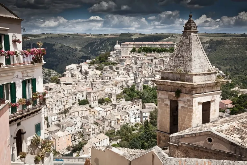 Guida Immobiliare per Acquirenti Stranieri: Sicilia